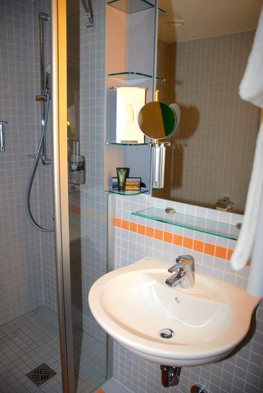Hezelhof'S Radl-Hotel Wassertrüdingen Rom bilde